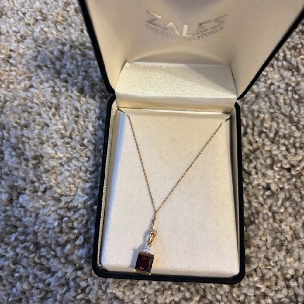 Garnet Necklace and Earrings in box